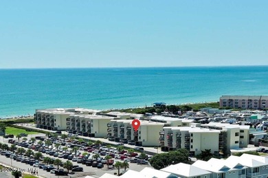 Beach Condo For Sale in Emerald Isle, North Carolina