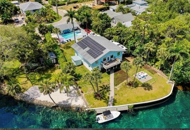 Beach Home Sale Pending in Bonita Springs, Florida