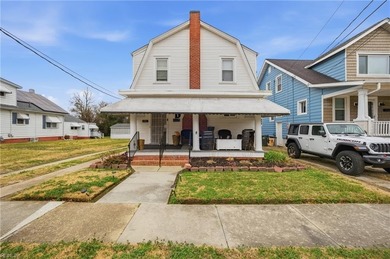 Beach Home For Sale in Norfolk, Virginia