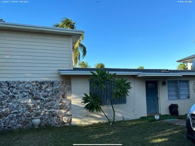 Beach Home For Sale in Marathon, Florida