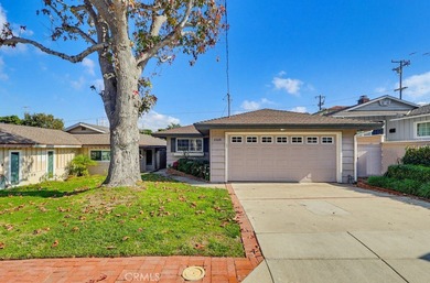 Beach Home For Sale in Manhattan Beach, California