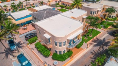 Beach Condo For Sale in Hollywood, Florida