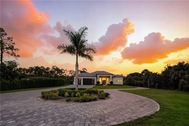 Beach Home For Sale in Naples, Florida
