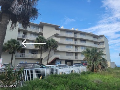 Beach Condo Sale Pending in Daytona Beach, Florida