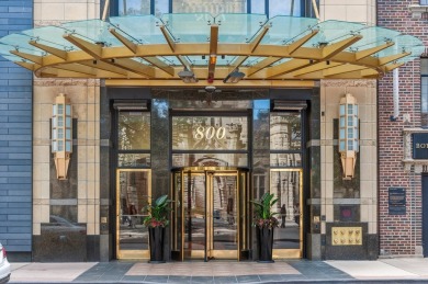 Beach Condo For Sale in Chicago, Illinois