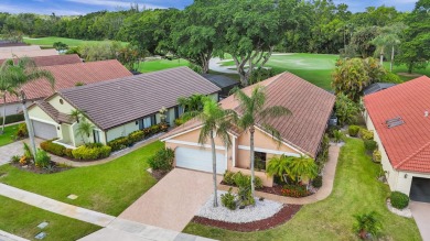 Beach Home For Sale in Boca Raton, Florida
