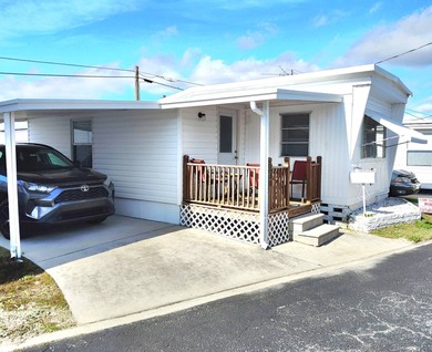 Beach Home For Sale in St. Petersburg, Florida