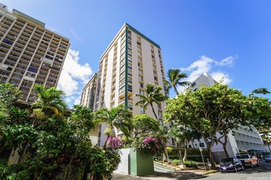 Beach Condo For Sale in Honolulu, Hawaii