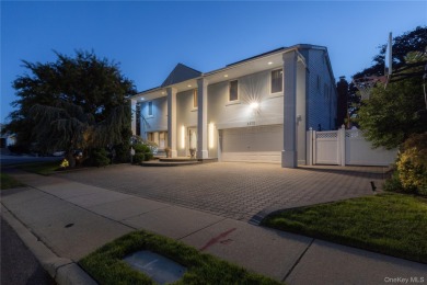 Beach Home For Sale in Bellmore, New York