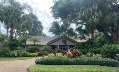 Beach Home For Sale in Lighthouse Point, Florida