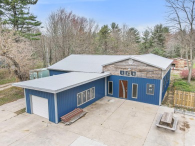 Beach Commercial Off Market in South Haven, Michigan