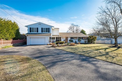 Beach Home For Sale in Babylon, New York
