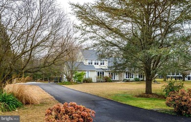 Beach Home For Sale in Grasonville, Maryland