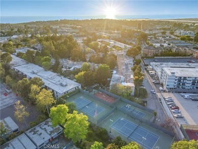 Beach Condo For Sale in Playa Del Rey, California