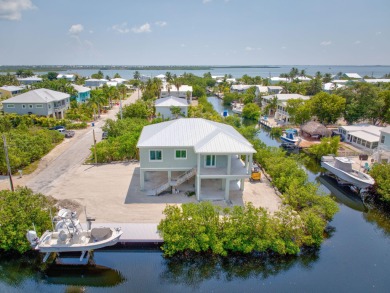 Beach Home For Sale in Ramrod Key, Florida