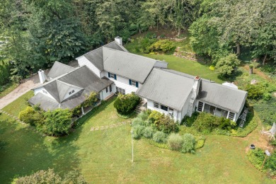 Beach Home Sale Pending in Darien, Connecticut