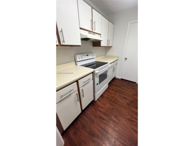 Beach Condo For Sale in Pompano Beach, Florida