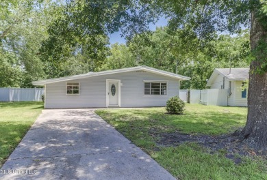 Beach Home Sale Pending in Ocean Springs, Mississippi