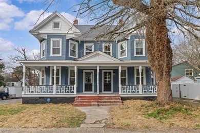 Beach Townhome/Townhouse For Sale in Portsmouth, Virginia