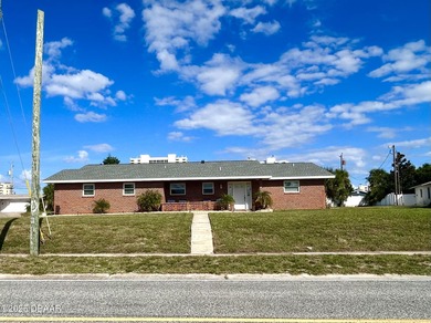 Beach Home For Sale in Daytona Beach, Florida