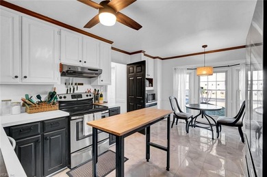 Beach Home For Sale in Hampton, Virginia