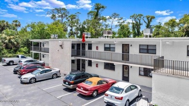 Beach Condo For Sale in Daytona Beach, Florida