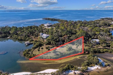 Beach Lot For Sale in Cedar Key, Florida