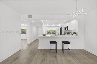 Beach Condo For Sale in Pembroke Pines, Florida