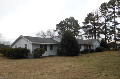 Beach Home For Sale in Jamesville, Virginia