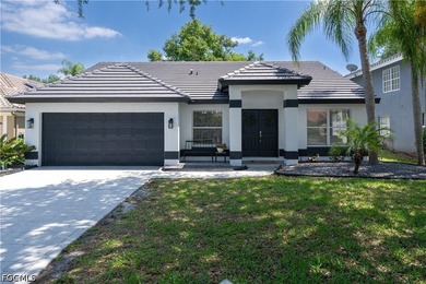 Beach Home For Sale in Fort Myers, Florida