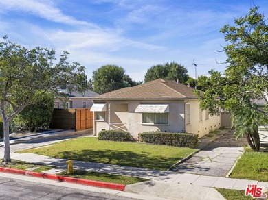 Beach Home For Sale in Santa Monica, California