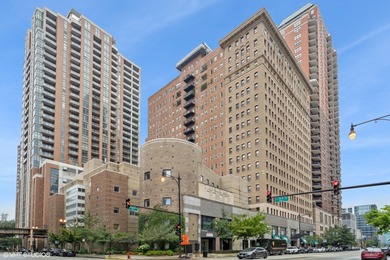 Beach Condo For Sale in Chicago, Illinois