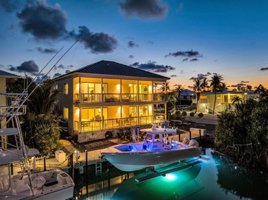 Beach Home For Sale in Lower Matecumbe Key, Florida