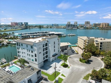 Beach Condo For Sale in Clearwater Beach, Florida