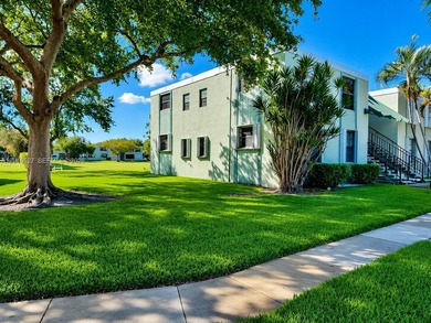 Beach Condo For Sale in Margate, Florida