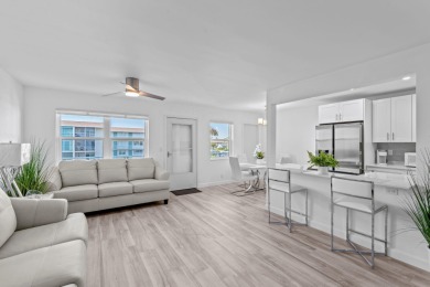 Beach Condo For Sale in Boynton Beach, Florida