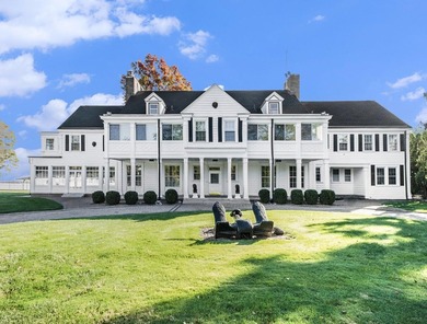 Beach Home For Sale in Grosse Ile, Michigan