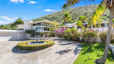 Beach Home For Sale in Honolulu, Hawaii