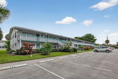 Beach Condo For Sale in Deerfield Beach, Florida