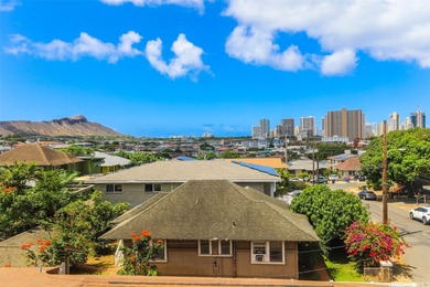 Beach Home For Sale in Honolulu, Hawaii