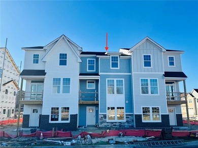 Beach Townhome/Townhouse For Sale in Chesapeake, Virginia