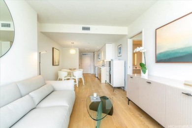 Beach Condo For Sale in Honolulu, Hawaii