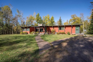 Beach Home For Sale in Duluth, Minnesota