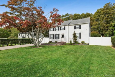 Beach Home For Sale in Greenport, New York