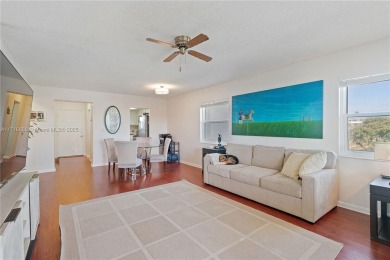 Beach Condo For Sale in North Palm Beach, Florida