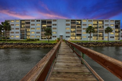 Beach Condo Sale Pending in Palm Bay, Florida