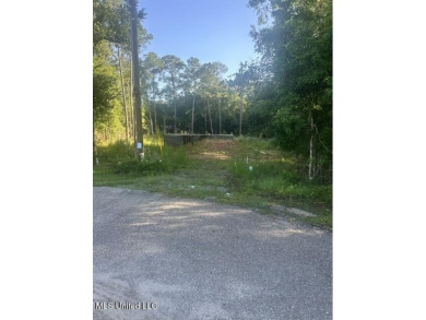 Beach Lot For Sale in Diamondhead, Mississippi