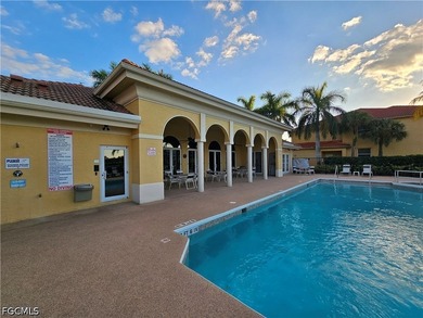 Beach Condo For Sale in Fort Myers, Florida