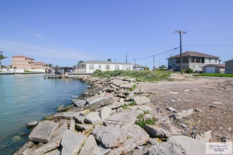 Beach Lot For Sale in Port Isabel, Texas