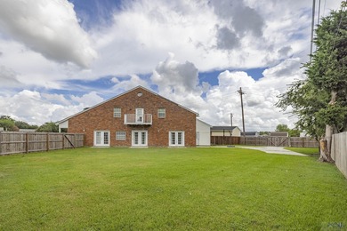 Beach Townhome/Townhouse Sale Pending in Houma, Louisiana